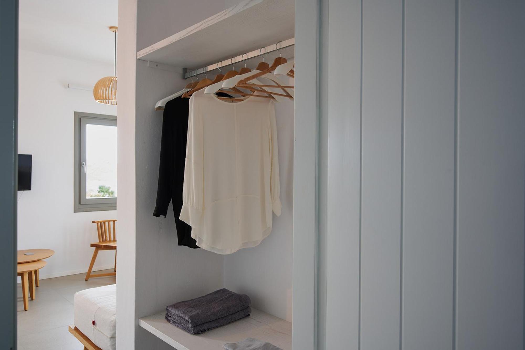 Kymo Luxury Suites Paros Kolympithres 外观 照片
